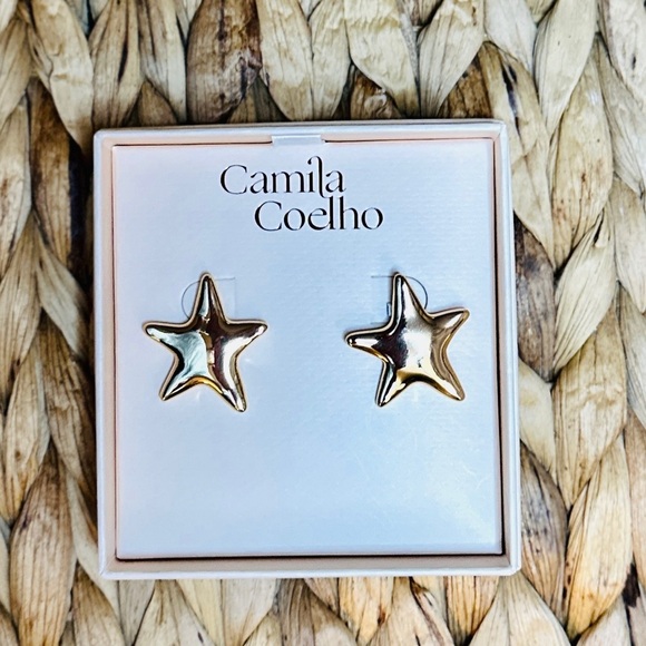 Camila Coelho Gold Heart & Star Statement Earrings Set – Viral Designer Jewelry - Picture 4 of 4